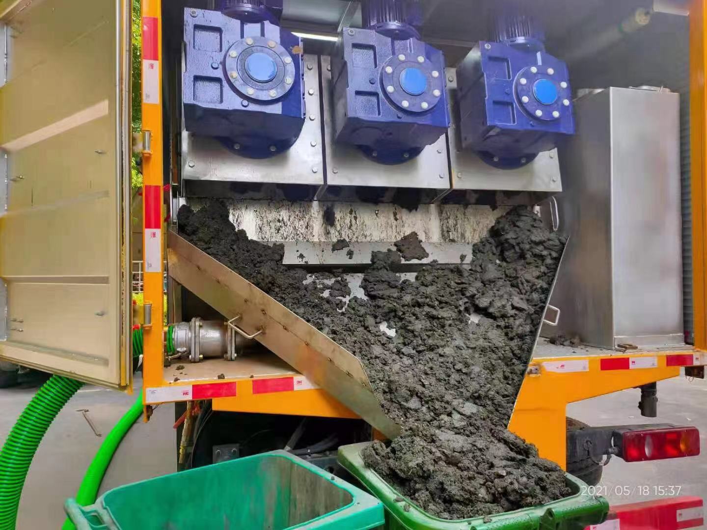 龙陵化粪池清掏城市维护站-泥浆净化干湿分离处理