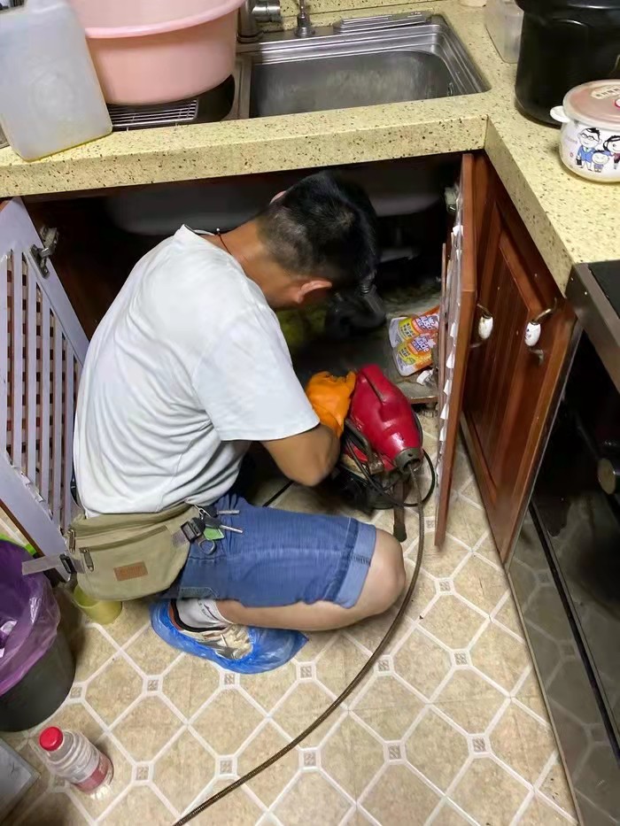 龙陵通下水道
